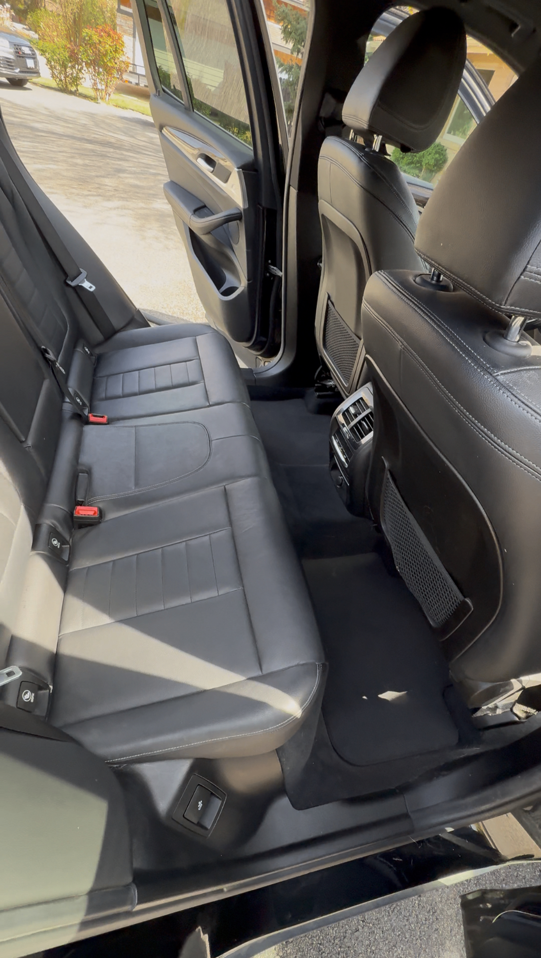 Vehicle interior after detail